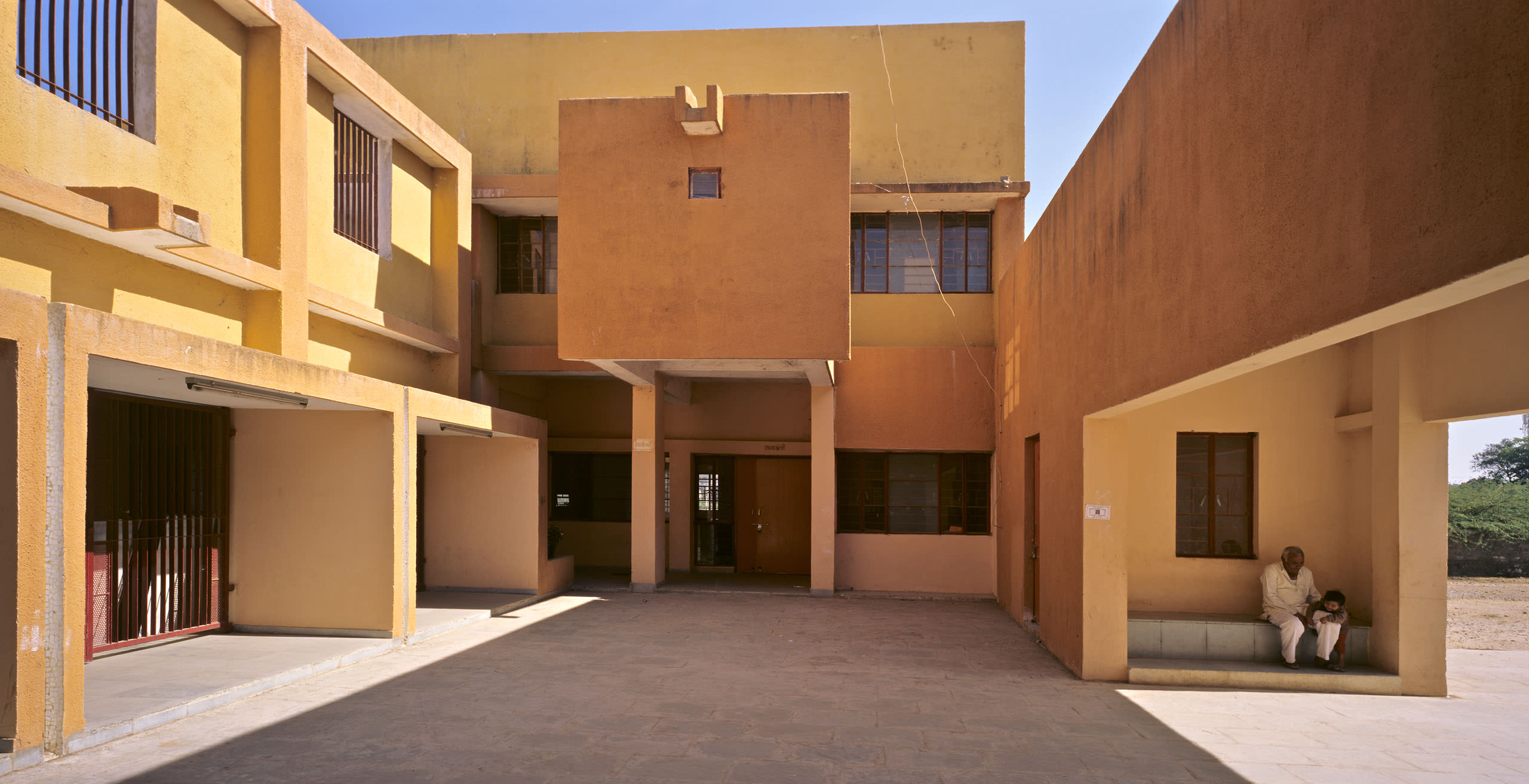 highschool, rangpur, kutch